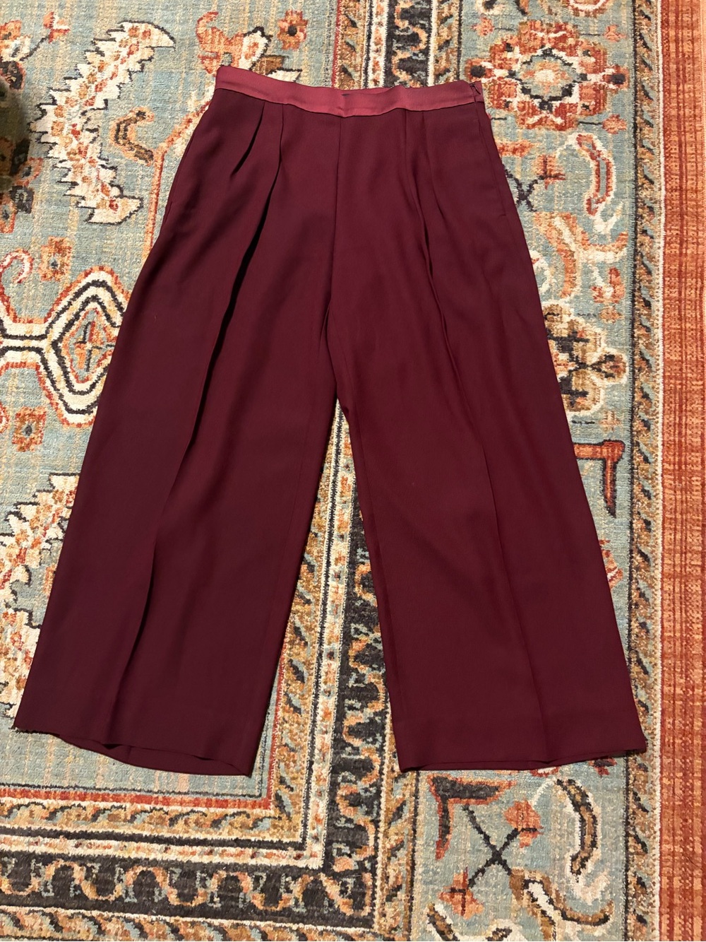 Banana Republic Burgundy Wide-Leg Pleated Gaucho Pants